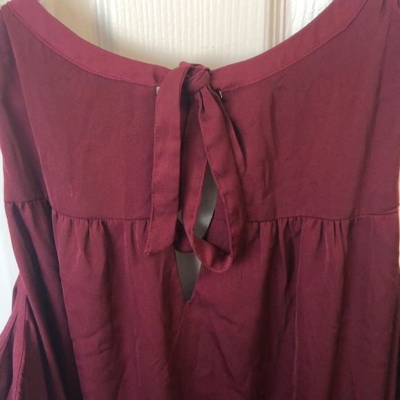 Old navy tie-back maroon sleeveless dress - Picture 4 of 4